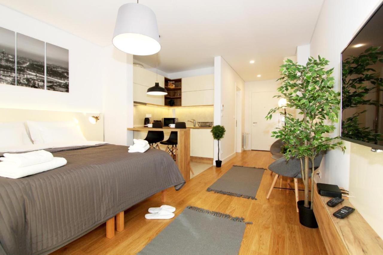 Apartment Sun City 2 Belgrado Exterior foto