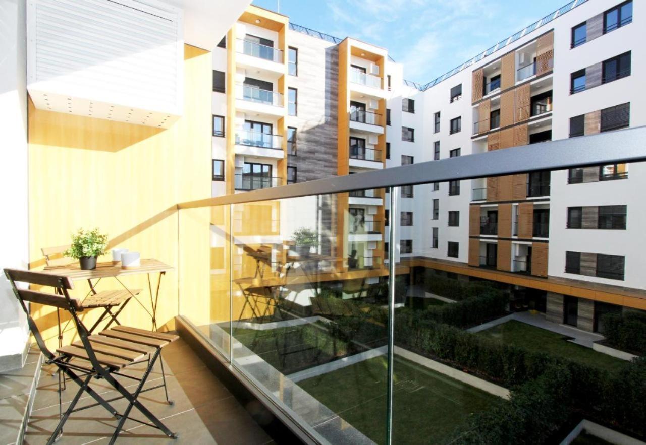 Apartment Sun City 2 Belgrado Exterior foto
